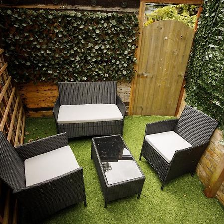 Perfect Location 4Bed 2 Bath Spacious Apartment Londra Exterior foto