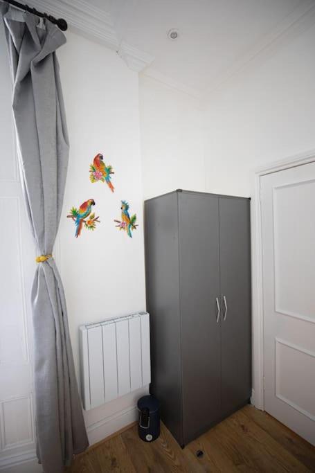 Perfect Location 4Bed 2 Bath Spacious Apartment Londra Exterior foto